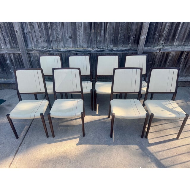 Mid-Century Modern Jl Møller Model 86 Rosewood Dining Chairs - Set of 8 For Sale - Image 3 of 13