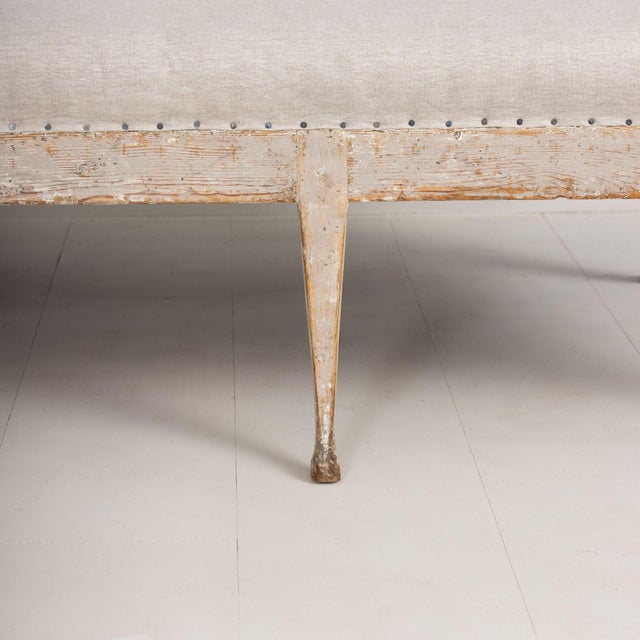 19th C. Swedish Gustavian Painted Barrel Back Sofa Bench With Splayed Legs For Sale - Image 17 of 18