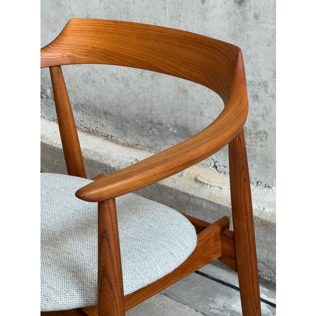 Brown ST-750 Armchair by Arne Wahl Iversen for Niels Eilersen, Denmark, 1950s For Sale - Image 8 of 9