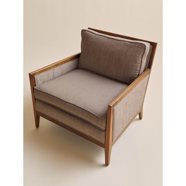 The Vintage Mid Century Walnut Lounge Chair in Textured Beige Upholstery For Sale - Image 4 of 10
