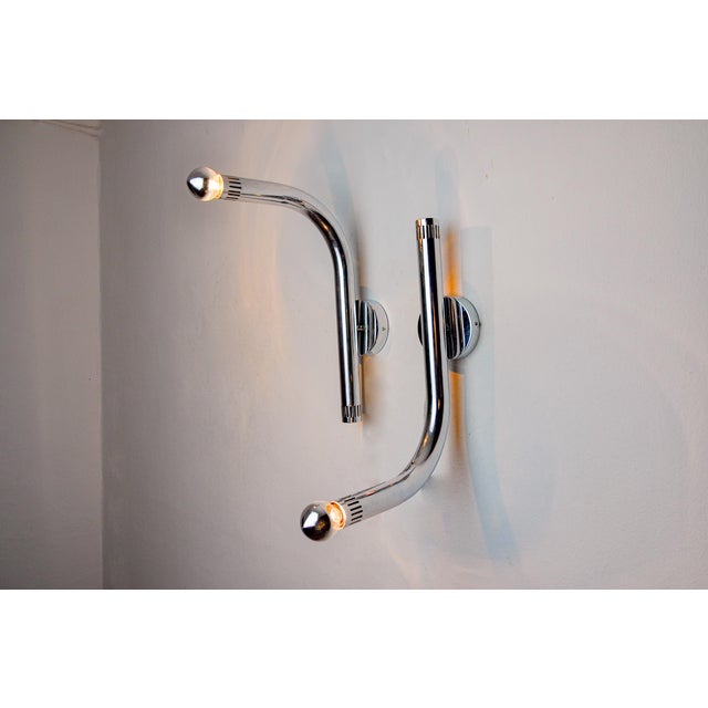 Space-Age Tubular Wall Lights in Chrome-Plated Metal, Italy, 1970s, Set of 2 For Sale - Image 6 of 10