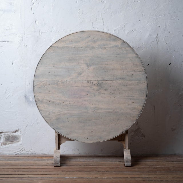 French Pine Vendange Table, c.1880 For Sale - Image 9 of 18