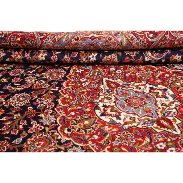 Kashan Rug with Floral Pattern For Sale - Image 10 of 11