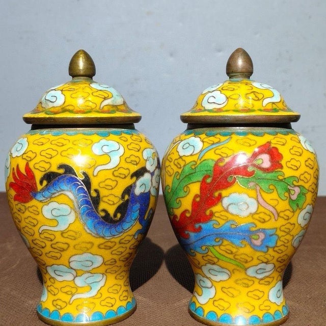 Chinese Pair of Vintage Chinese Yellow Cloisonné "Dragon & Phoenix" Ginger Jars - 1310g For Sale - Image 3 of 9