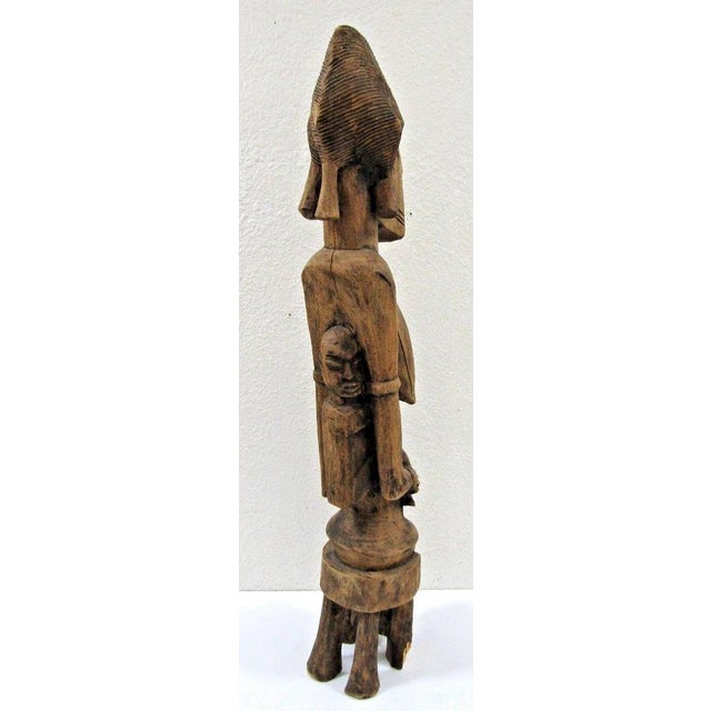 Early 20th Century Antique African Hand-Carved Wooden Dogon Maternity Sculpture From Mali For Sale - Image 5 of 17