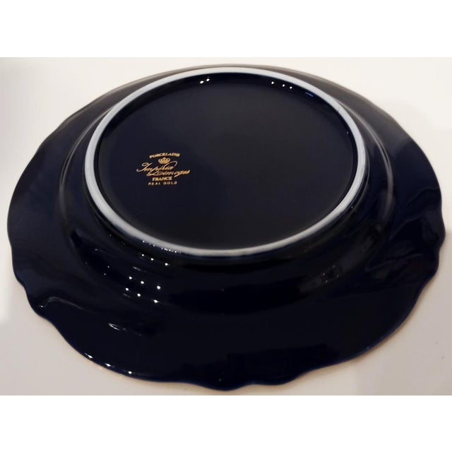 Vintage antique porcelain box, jewelry box, trinket box, or pillbox from the 19th century, made by the House of Sèvres....