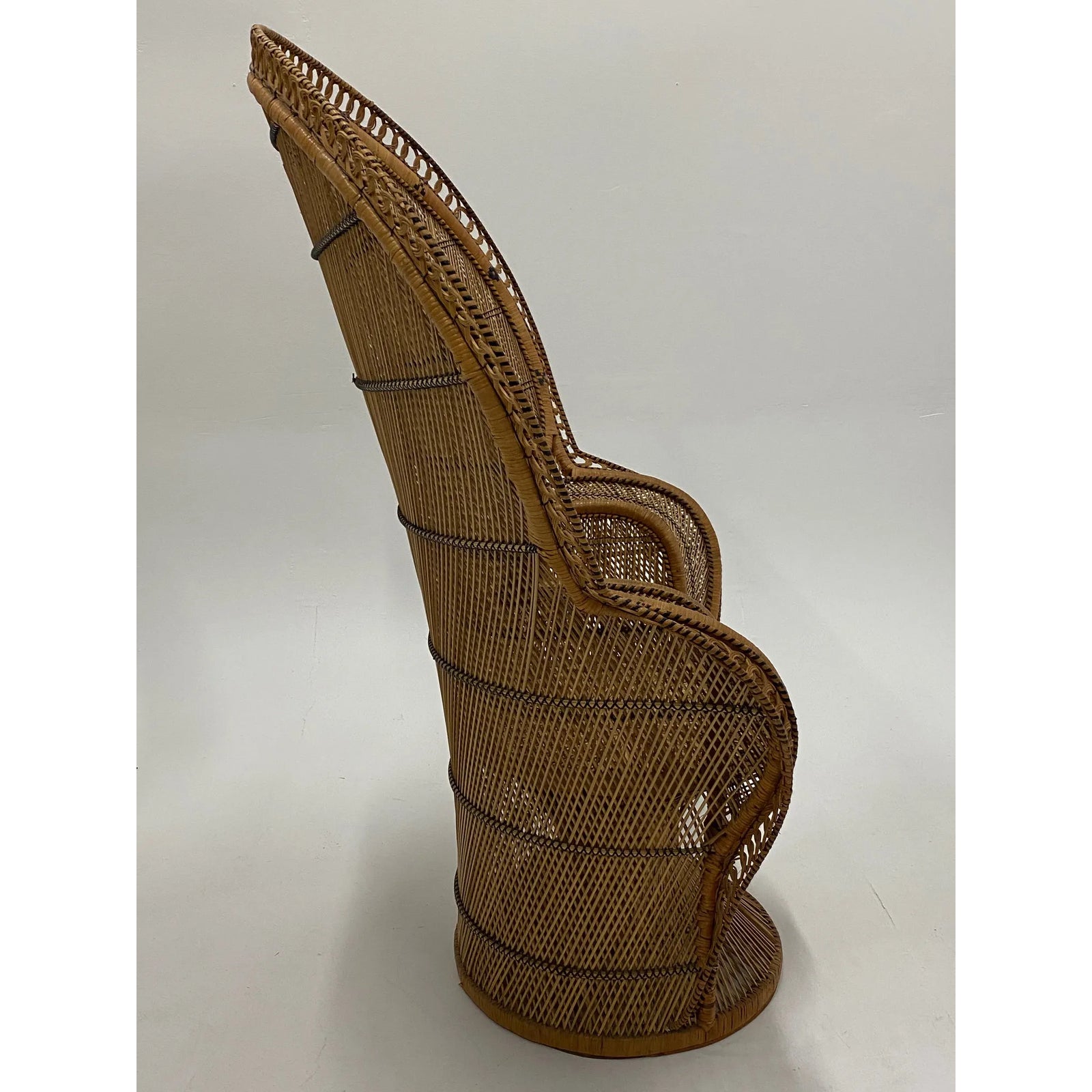 #1 AI Dupe Finder for Furniture, Fashion More