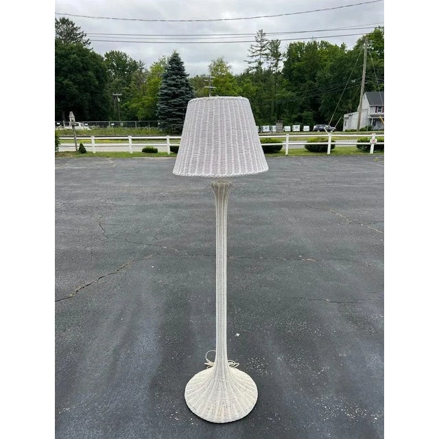 Boho Chic White Wicker Floor Lamp. Perfect addition to that boho chic room. Lamp measures 64" tall x 16" diameter at base...