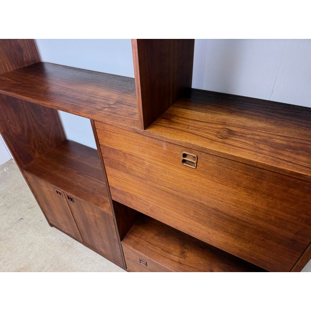 Mid Century Danish Modern Style Walnut Wall Unit / Bookcase / Writing Desk / Cabinet For Sale - Image 10 of 12