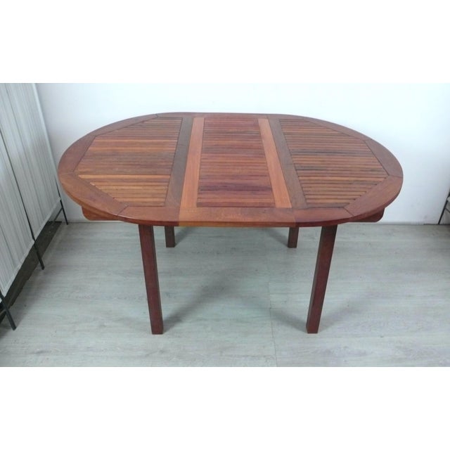 Modern Round Extendable Dining Table in Wood, 1980s For Sale - Image 3 of 8