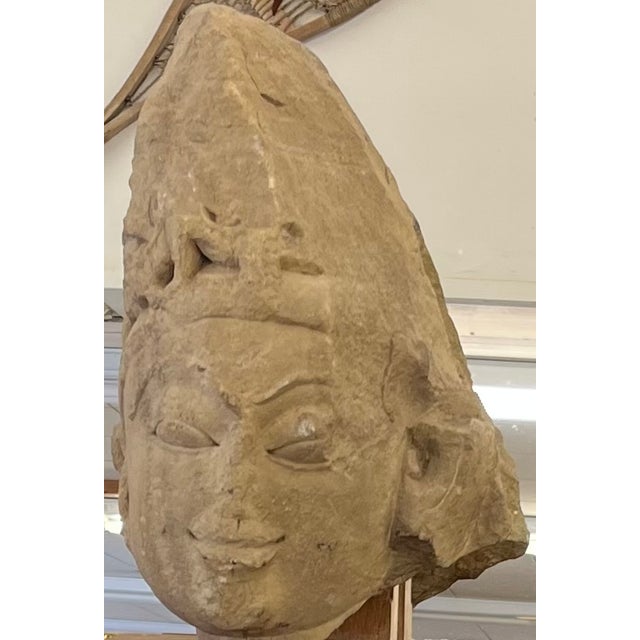 Antique 10th / 11th Century Buff Sandstone Carving - Head or Bust of a Deity - Buddha or a Bodhisattva For Sale - Image 4 of 15