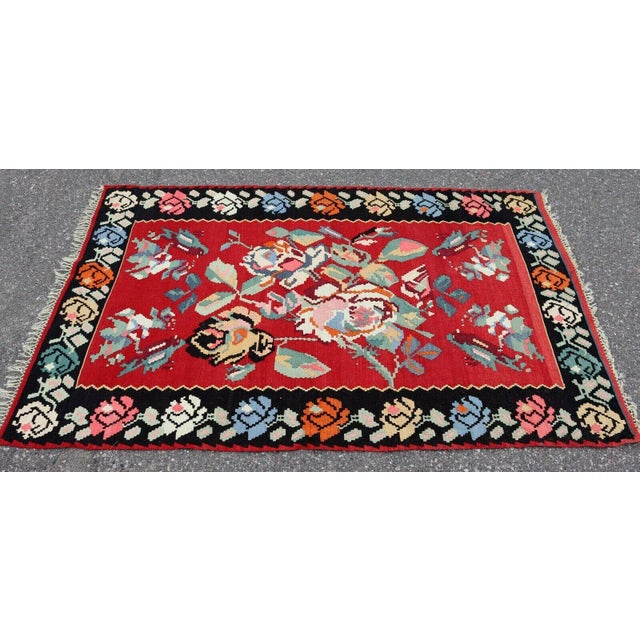 For your consideration is a gorgeous Kilim wool area rug or carpet, hand made in Turkey. In very good vintage condition....