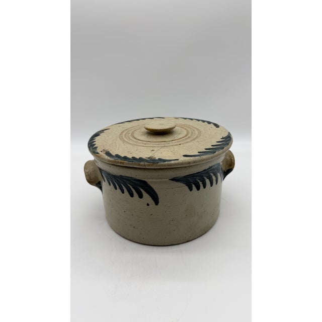 American A Very Fine and Rare Philadelphia Bristol Glazed Stoneware Cake Crock With Lid by Thomas Haig Jr, Circa 1870’s For Sale - Image 3 of 18