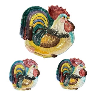 Vintage Hand Painted Italian Rooster Serving Set of 3 For Sale