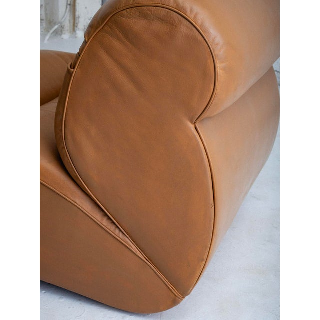 Space Age Italian Leather Lounge Chair For Sale - Image 9 of 12