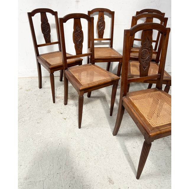Art Deco Table and Chairs in Walnut, 1930s, Set of 7 For Sale - Image 6 of 18