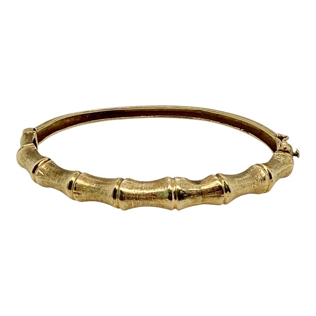 1960s 14k Yellow Gold Bamboo Hinged Bangle Bracelet For Sale