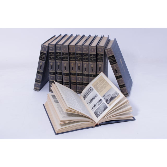 Set of Illustrated c.1959 Encyclopedia of Knowledge Books For Sale - Image 11 of 12