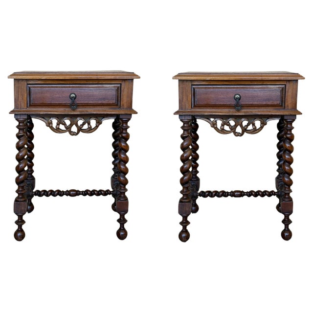 Mid 19th Century Pair of Carved Spanish Nightstands with Solomonic Legs and Crest For Sale - Image 10 of 18