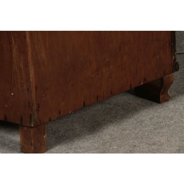 Antique Baroque Corner Cupboard in Walnut Veneer, 1800 For Sale - Image 16 of 18