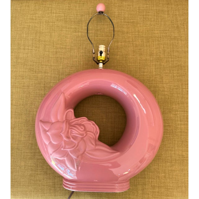 1980s Postmodern Art Deco Revival Ceramic Rose "Donut" Table Lamp by Harris Lamps For Sale - Image 11 of 12