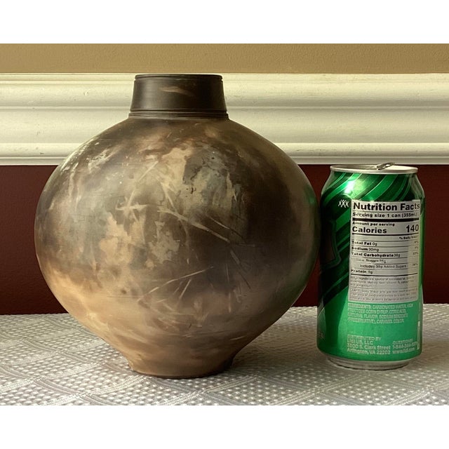 Mid-Century Modern Vintage Michael Brostko American Pottery Vase, Signed, 7” T X 6” W For Sale - Image 3 of 9