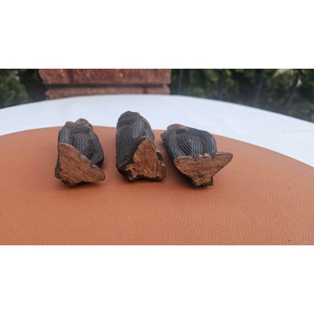 1960s Wooden Carved Dont Speak, Dont Hear, Dont See Monkey Figurines, 1960s, Set of 3 For Sale - Image 5 of 7