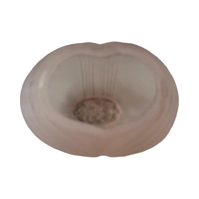 Vintage Postmodern 1980s Pink Ribbed Glass Heart Small Vase Art Deco For Sale In Palm Springs - Image 6 of 8