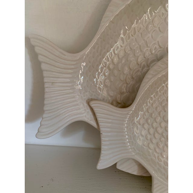Ceramic Vintage Secla Portugal Fish Plates & Platter - Set of 6 For Sale - Image 7 of 8