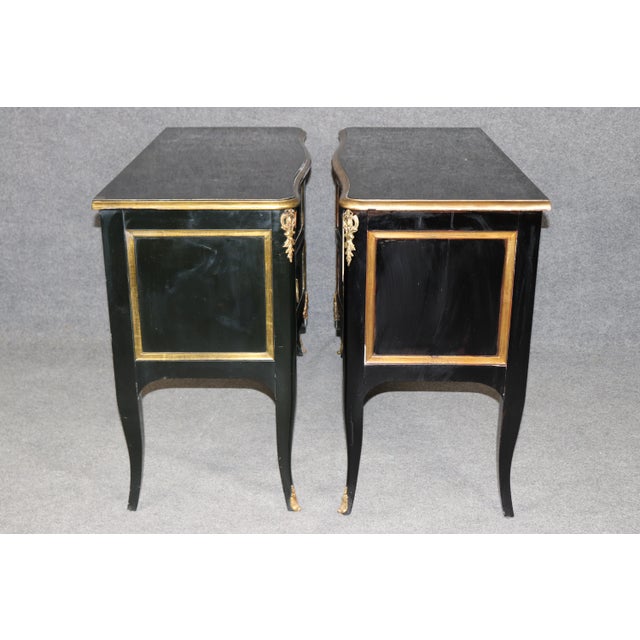 1960s Pair Vintage Ebonized and Gilt Louis XV Style Brass Mounted Commodes by Bodart For Sale - Image 5 of 14