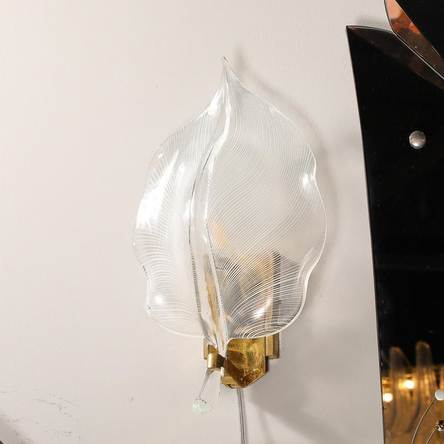 Transparent Pair of Mid-Century Hand-Blown Murano Glass Striated Leaf Sconces by Franco Luce For Sale - Image 8 of 12