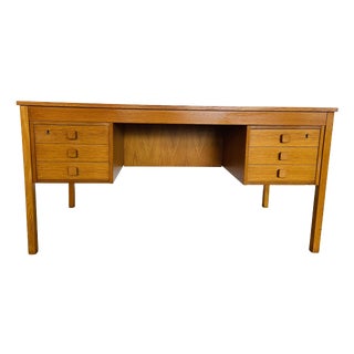 Mid-Century Danish Oak Desk from Domino Møbler, 1960s For Sale