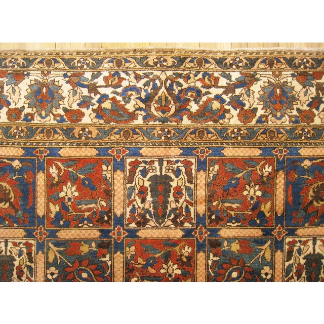 1920s Vintage Persian Decorative Oriental Baktiari Rug in Room Size For Sale - Image 5 of 5