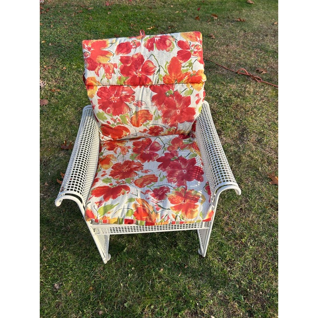 Russell Woodard Vintage Woodard Conversation Seating, Ottoman, & Tables, Attributed, 6 Pieces For Sale - Image 4 of 12