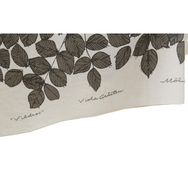 1950s 1958 Scandinavian Textile by Renowned Swedish Designer Viola Gråsten, Tapestry or Tablecloth For Sale - Image 5 of 17