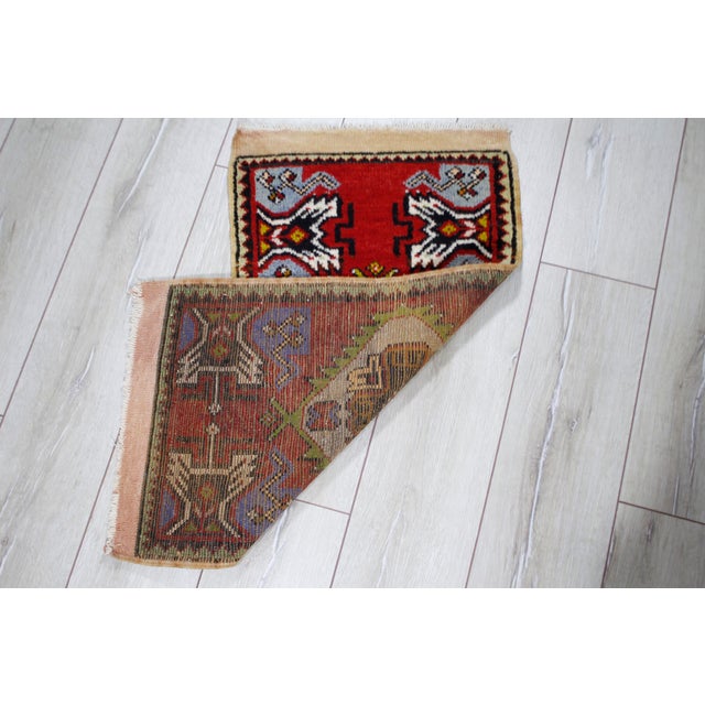 1960s 1960s Turkish Doormat Vintage Small Rug Doormat Handmade Traditional Rug For Sale - Image 5 of 6