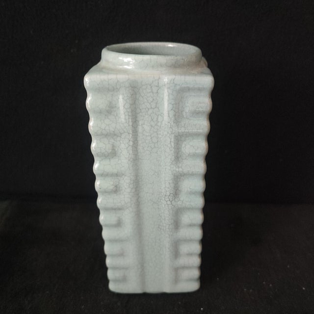 Art Deco Chinese Ceramic Vase,Guan Ware Celadon Glaze Porcelain Vase Hand Painted Ridged Decoration Pattern For Sale - Image 3 of 10
