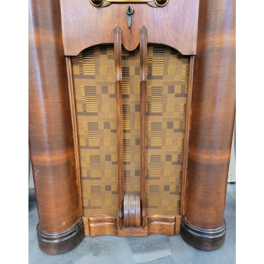 Zenith Console Radio Model 9-S-262 Circa. 1930's | Chairish