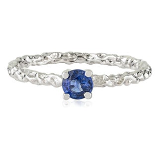 Blue Sapphire Textured Solitaire Ring Size 5.5 in 14k White Gold Dainty Fine Jewelry For Sale