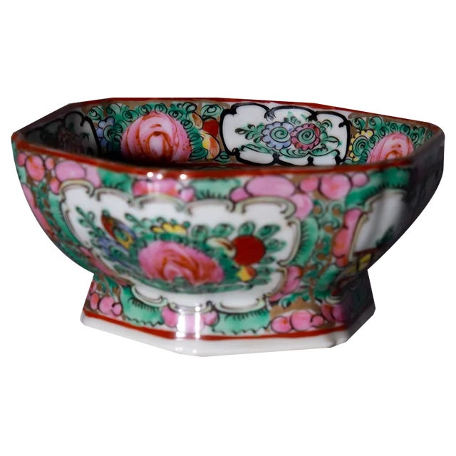 Chinese Porcelain Vase with Floral Decorations, 1950s For Sale