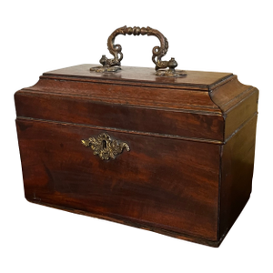 Antique 18th Century English George II Highly Figured Mahogany Tea Caddy Box With Gilt Bronze Handle & Escutcheon