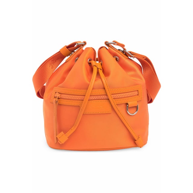 Longchamp Le Pliage Neoprene Crossbody Bucket Bag in Citrus Hermes Orange For Sale - Image 11 of 11