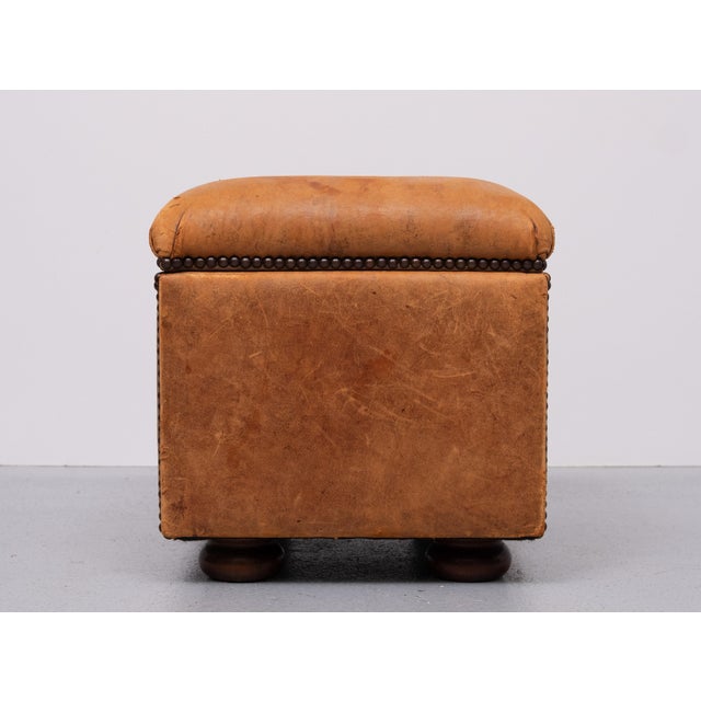 Sheepskin Leather Pouf with Storage, 1970s For Sale - Image 6 of 11