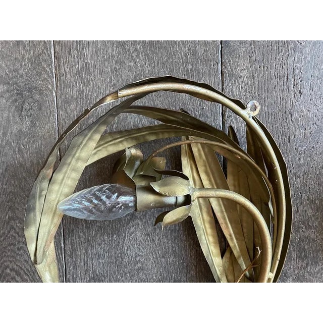 Golden Flower Sconces, Set of 2 For Sale - Image 5 of 9