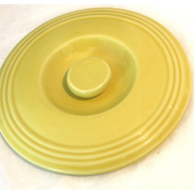 Gray 1930s Art Deco Hall Pottery Ceramic Lidded Refrigerator Dish Serving Bowl Gray & Yellow For Sale - Image 8 of 11