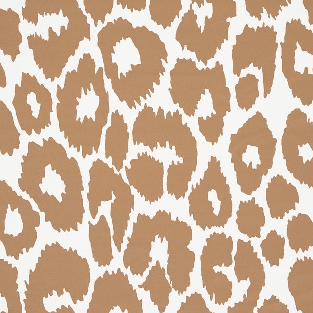 Modern Sample - Schumacher Iconic Leopard Wallpaper in Camel For Sale - Image 3 of 3
