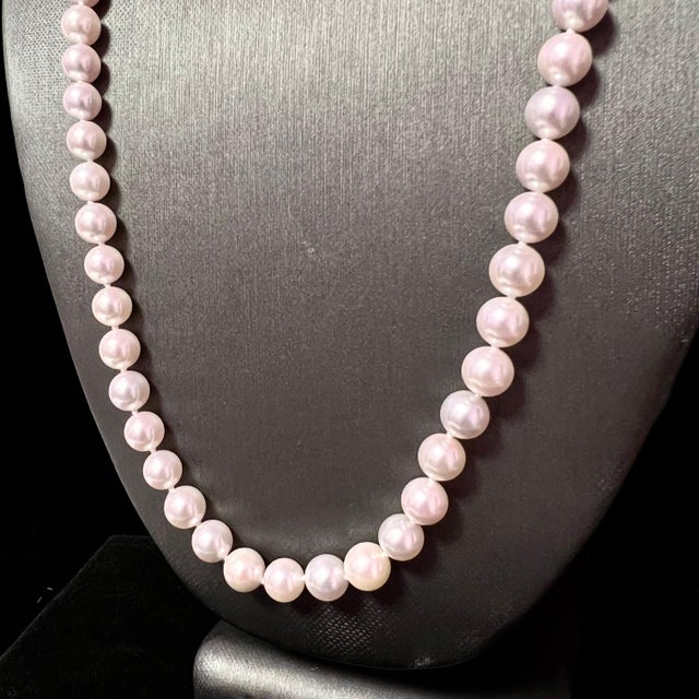 Fine Quality Akoya Pearl Necklace 24" 14k Y Gold 8 mm Certified For Sale In New York - Image 6 of 10