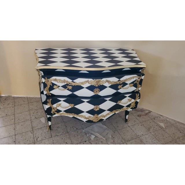 French Country Black & White Diamond Pattern Chest of Drawers For Sale - Image 3 of 5