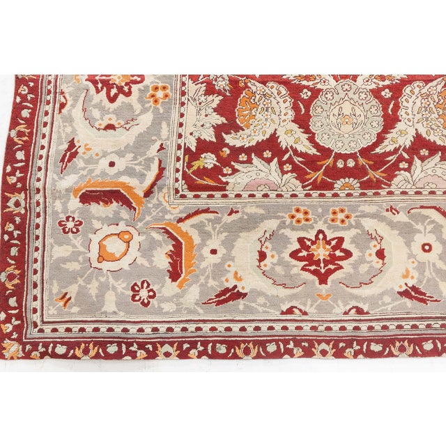 Exquisite 19th-Century Turkish Hereke Rug For Sale In New York - Image 6 of 9