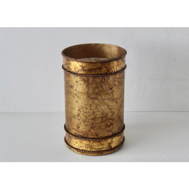 1960s Li Puma Italian Style Regency Gilt Metal Paper Wastebasket Mid-Century Hollywood Regency For Sale - Image 5 of 12